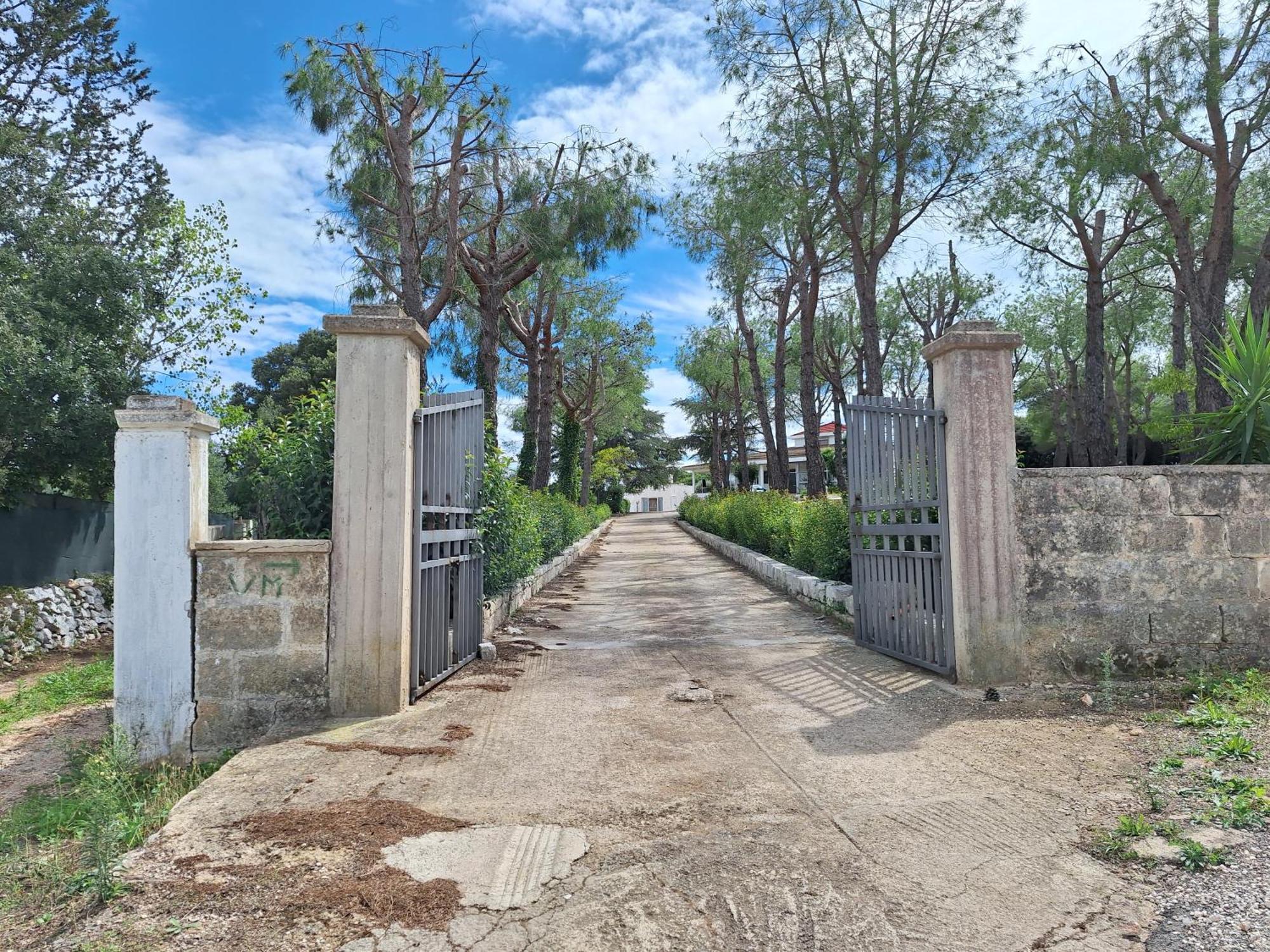 Holiday Home Trullo Antico Ostuni Dış mekan fotoğraf